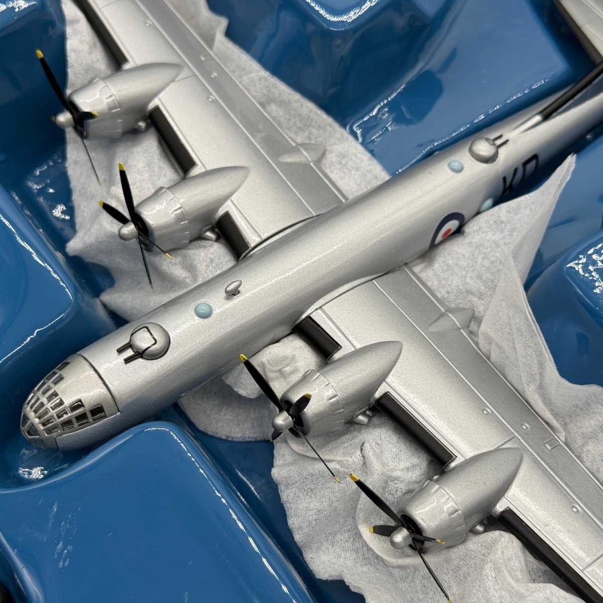 Corgi 48902 1:144 Boeing Washington B.1 RAF No.115 Sqn WF448 KD-F RAF Marham - Corgi