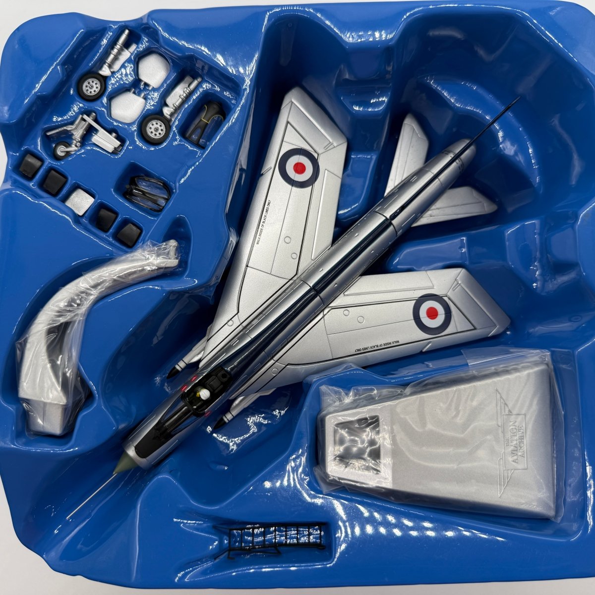 Corgi 49402 1:72 English Electric Lightning F.2 XN768 S RAF No.92 Sqn Aerobatic Display Team Farnborough 1964 - Corgi