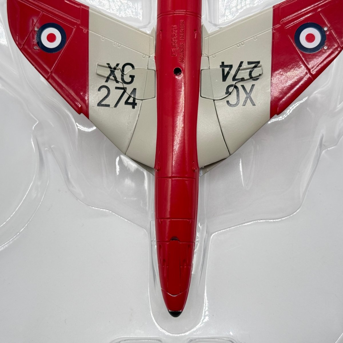 Corgi 49803 1:72 Hawker Hunter F.Mk 6 XG274 No.4 FTS RAF Valley *Issues* - Corgi