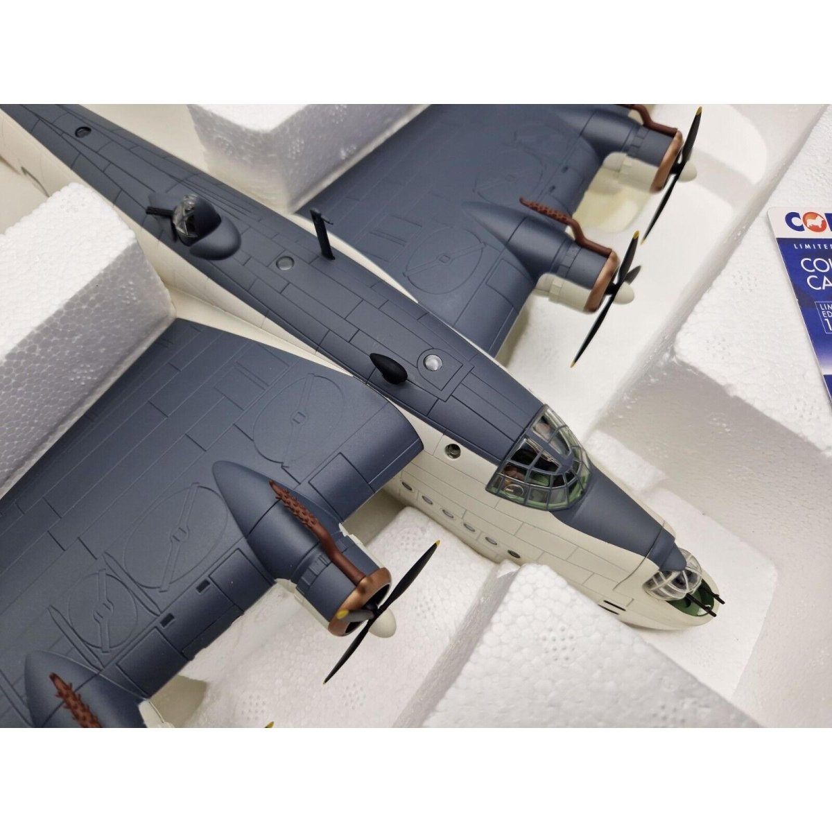 Corgi Aviation Archive 1:72 Short Sunderland Mk.III Ml788/2 - s No.422 Squadron RCAF AA27502 - Corgi