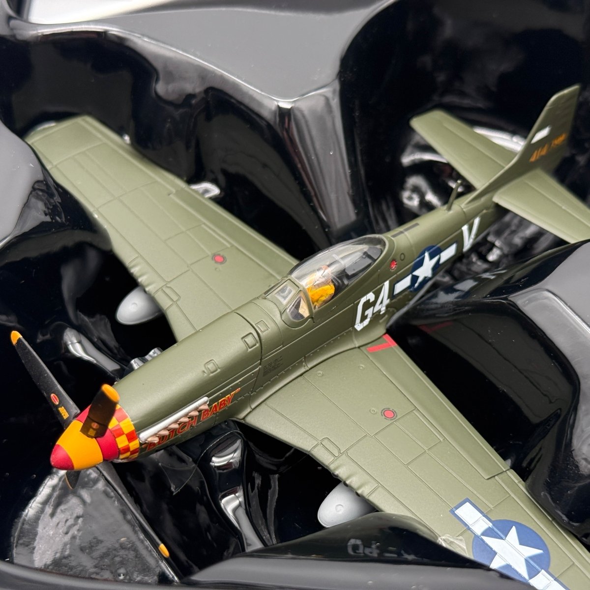 Corgi AA27701 1:72 P - 51D Mustang USAAF 357th FG Butch Baby Leiston 1945 - Corgi