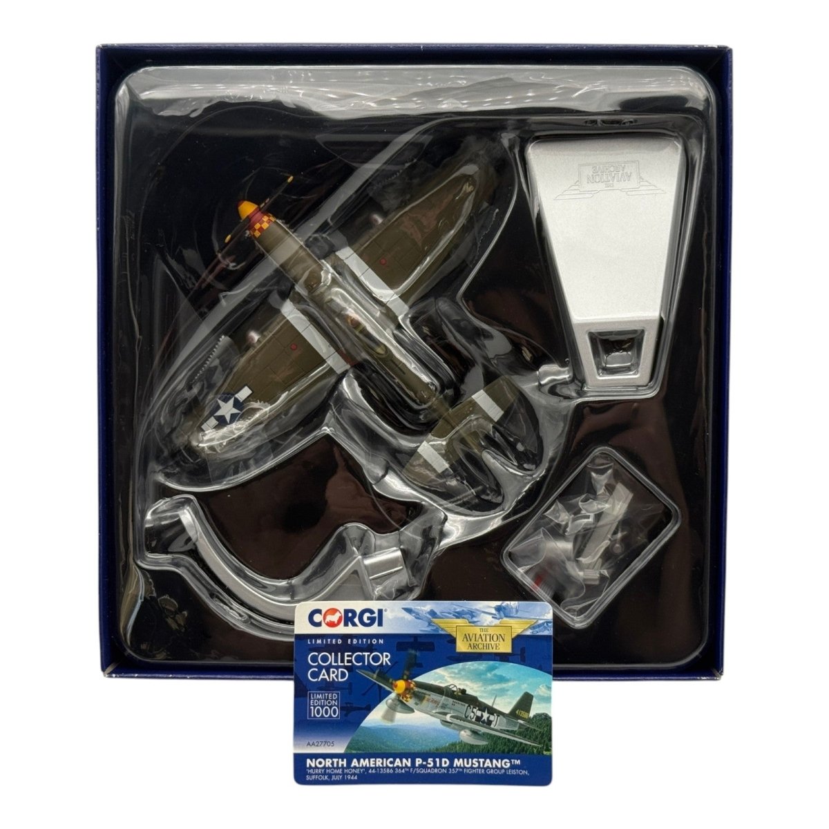 Corgi AA27705 1:72 P-51D Mustang Hurry Home Honey Richard Peterson Leiston 1944 - Corgi