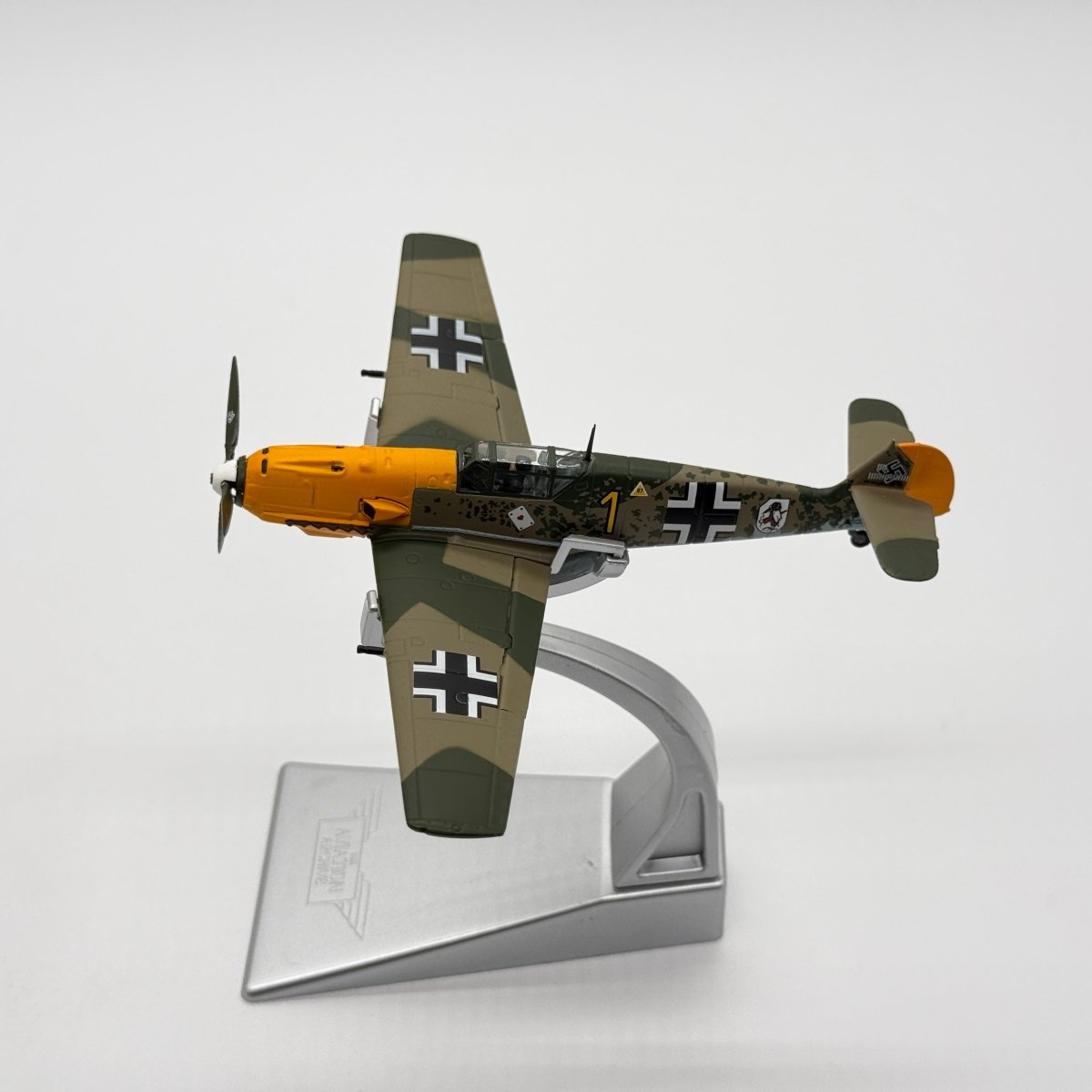 Corgi AA28001 1:72 Messerschmitt Bf 109E Luftwaffe 6./JG 51 Yellow 1 Josef Priller France 1940 - Corgi