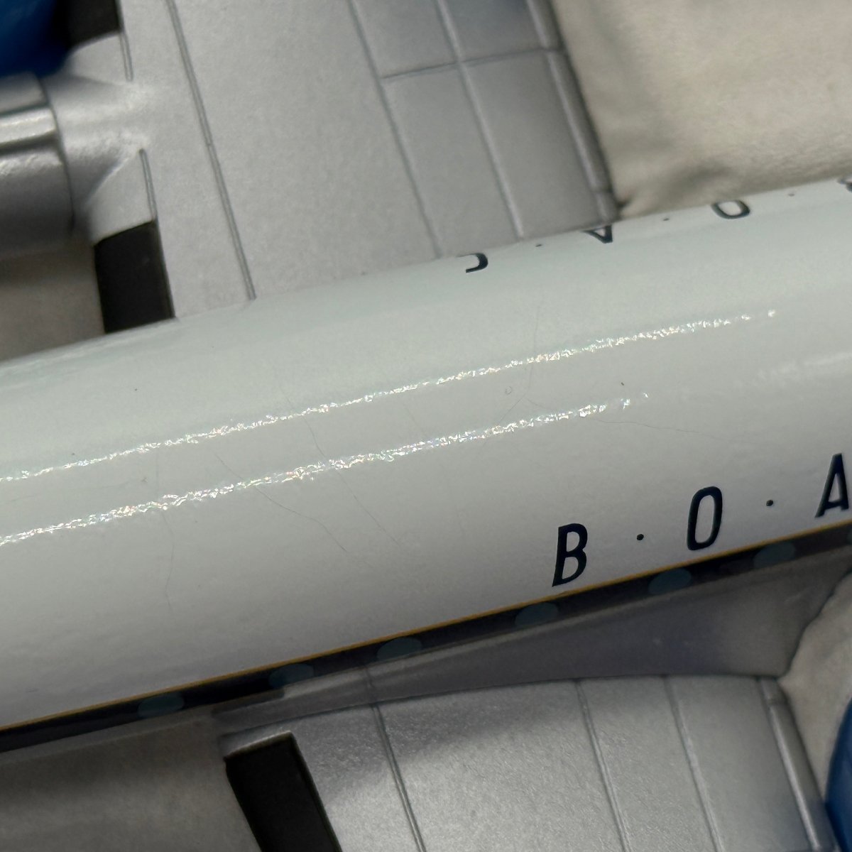 Corgi AA30401 1:144 Lockheed L-749 Constellation BOAC G-ALAL Banbury - Corgi