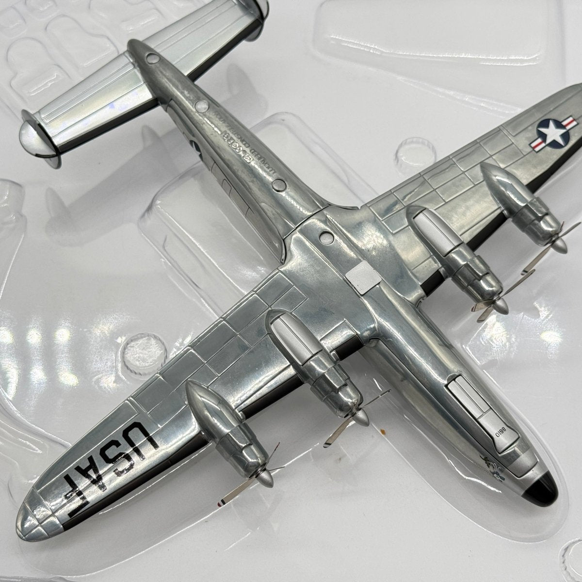 Corgi AA30402 1:144 Lockheed VC-121A Constellation 48-614 Columbine Dwight Eisenhower 1950 - Corgi