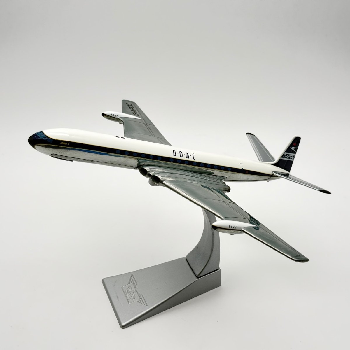 Corgi AA31403 1:144 de Havilland Comet 4 BOAC G-APDC London New York 1958 - Corgi