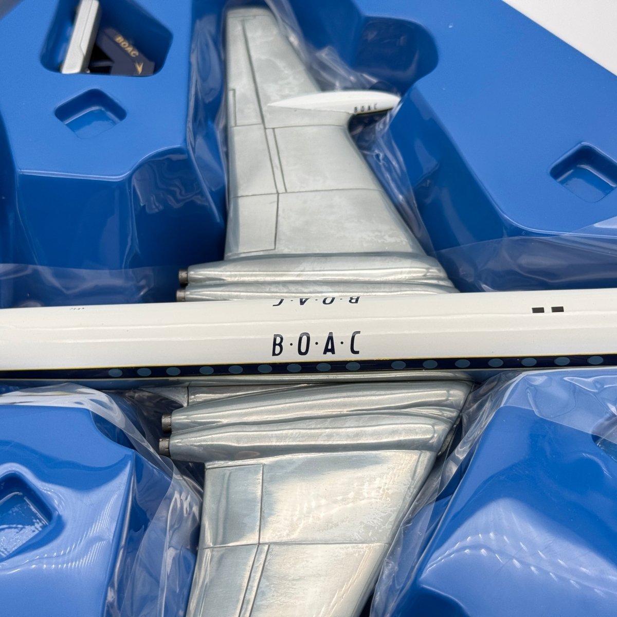 Corgi AA31403 1:144 de Havilland Comet 4 BOAC G-APDC London New York 1958 - Corgi
