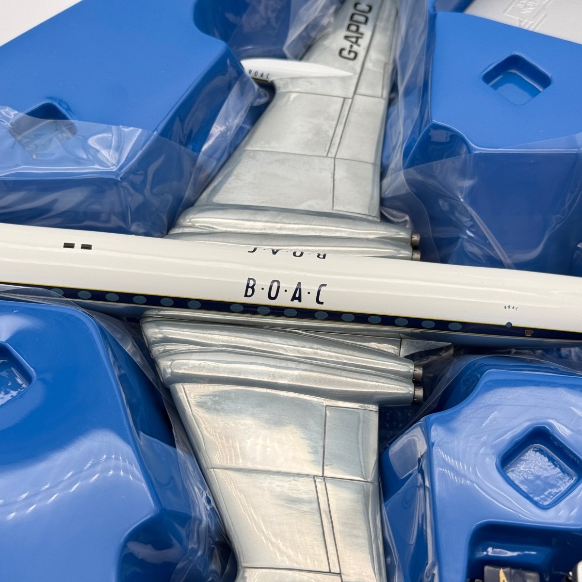 Corgi AA31403 1:144 de Havilland Comet 4 BOAC G-APDC London New York 1958 - Corgi