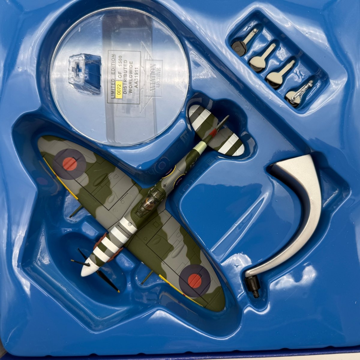 Corgi AA31911 1:72 Supermarine Spitfire Mk Vb WX-C Stefan Witorzeńc 302 Polish Sqn - Corgi