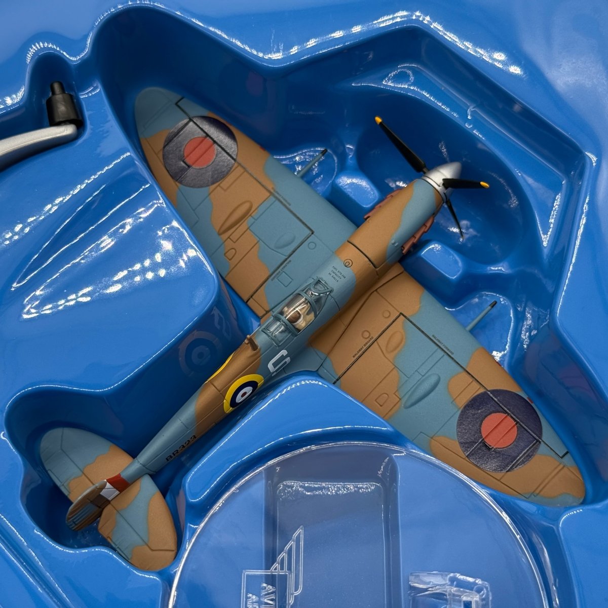 Corgi AA31914 1:72 Supermarine Spitfire Mk V RAF No.249 Sqn BR323 George Beurling Takali Malta 1942 - Corgi