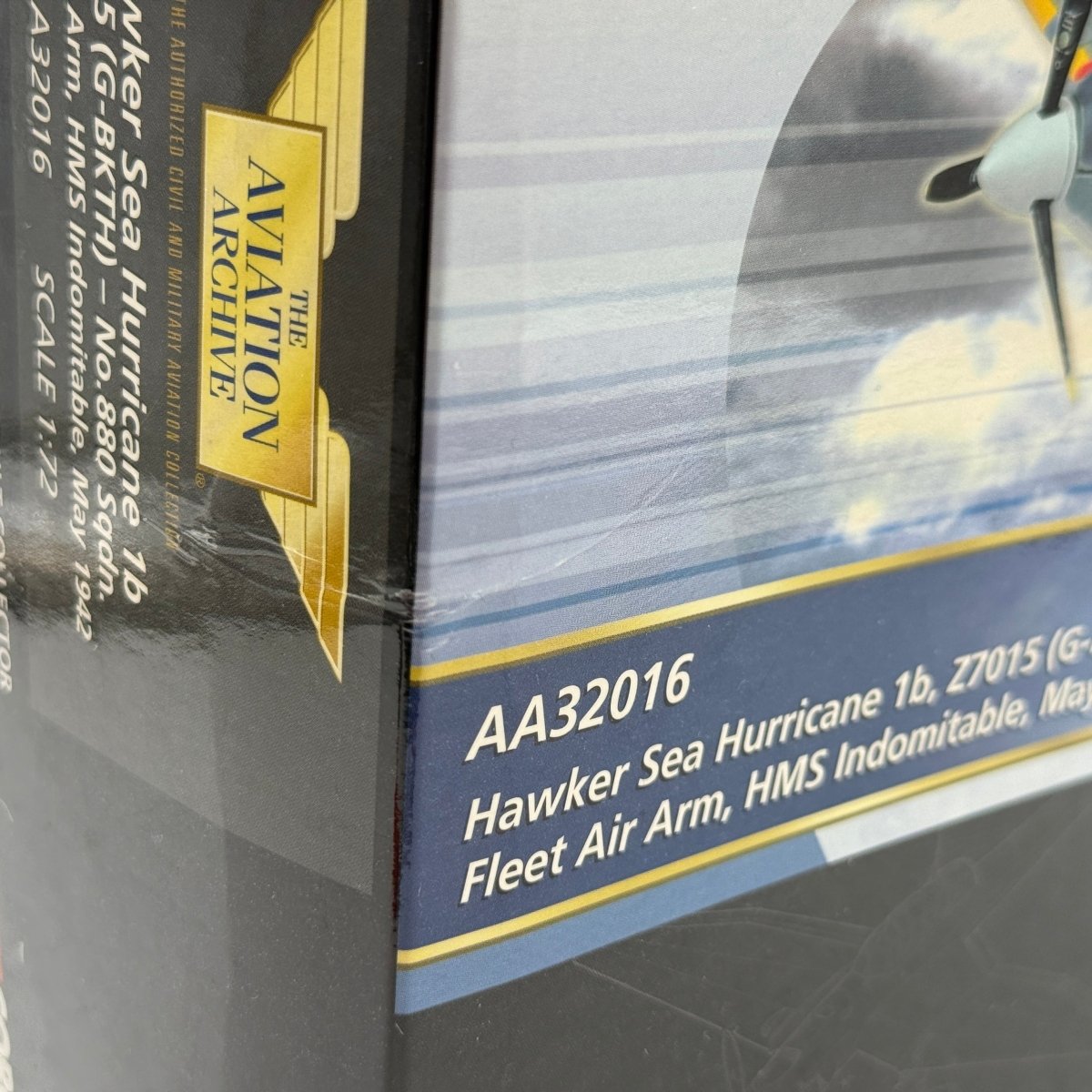 Corgi AA32016 1:72 Hawker Sea Hurricane Mk Ib Z7015 880 NAS HMS Indomitable 1942 - Corgi