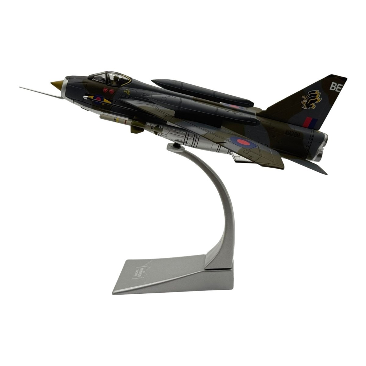 Corgi AA32310 1:72 English Electric Lightning F.Mk 6 RAF No.11 Sqn XR769 RAF Binbrook 1983 - Corgi