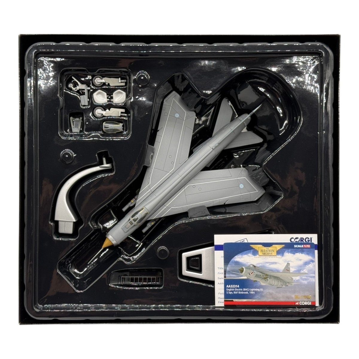 Corgi AA32314 1:72 English Electric Lightning F.6 RAF No.5 Sqn 1984 - Corgi