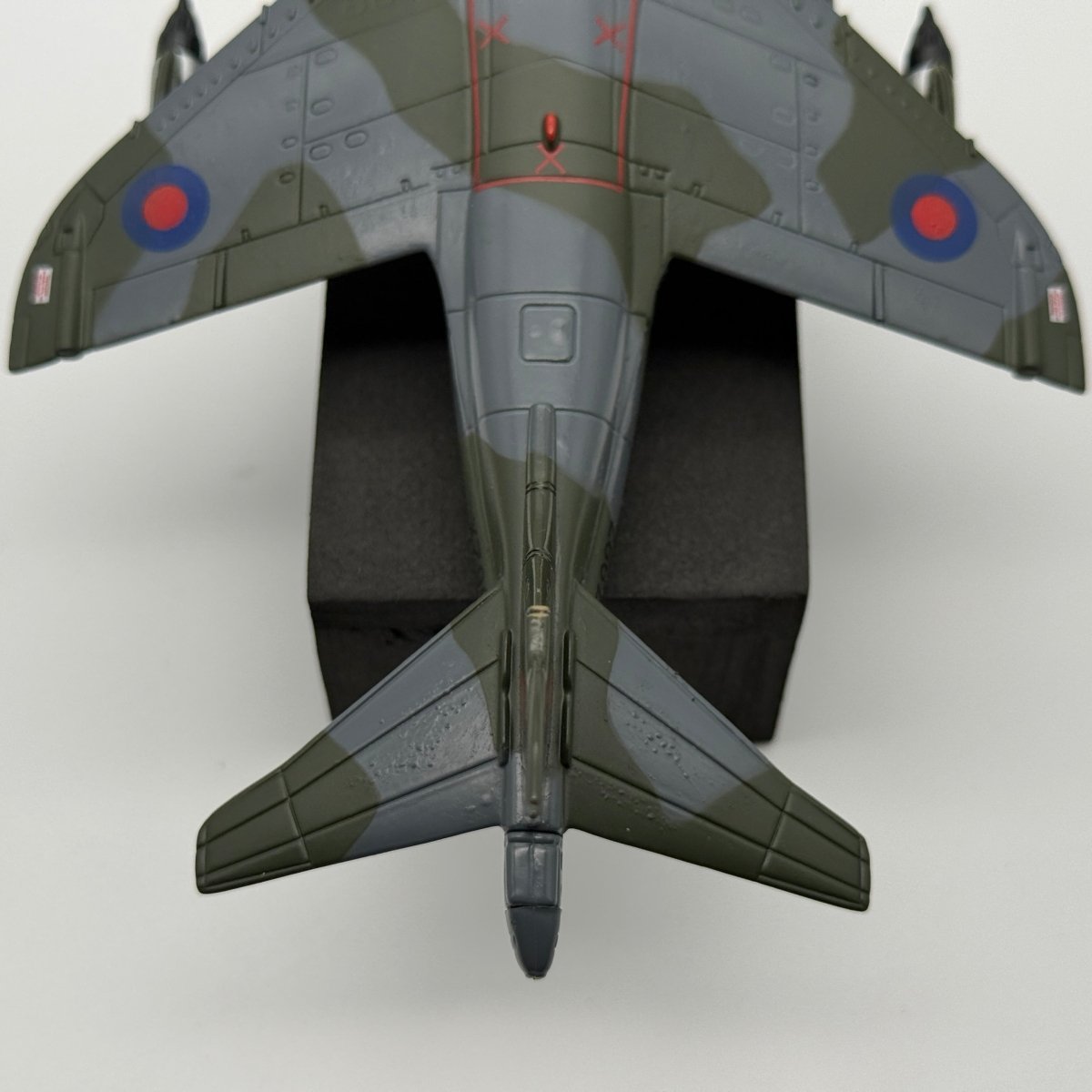 Corgi AA32401 1:72 BAe Harrier GR.3 XZ997 32 RAF No.1(F) Squadron Falklands 1982 - Corgi