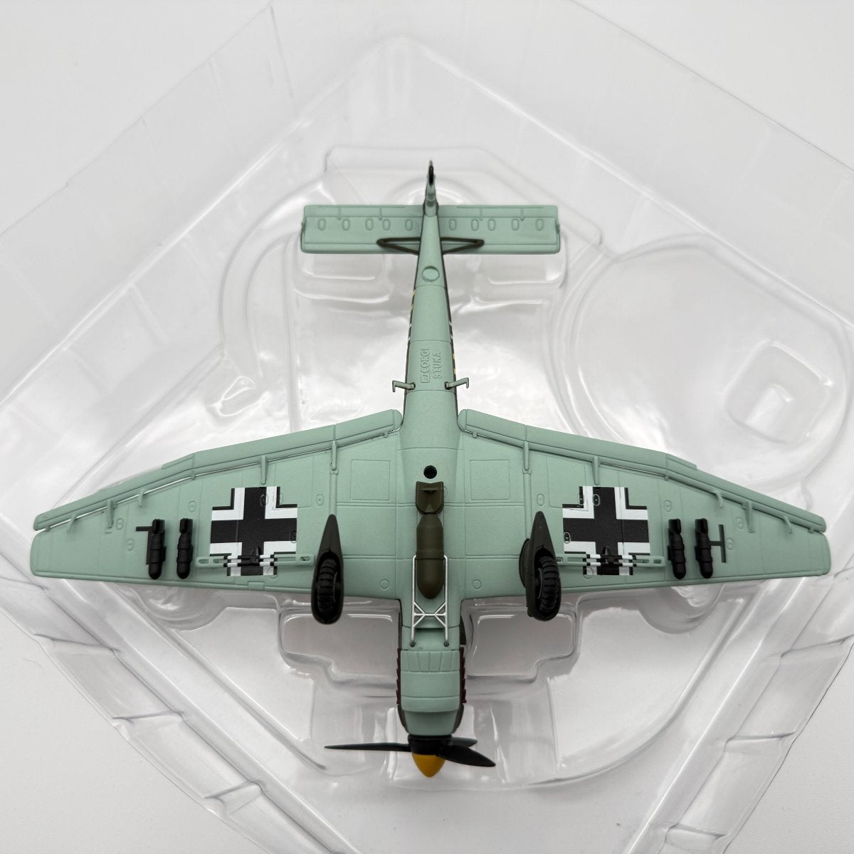 Corgi AA32501 1:72 Junkers Ju 87B-2 Stuka T6+HL 3./StG 2 Immelmann St Malo France August 1940 - Corgi