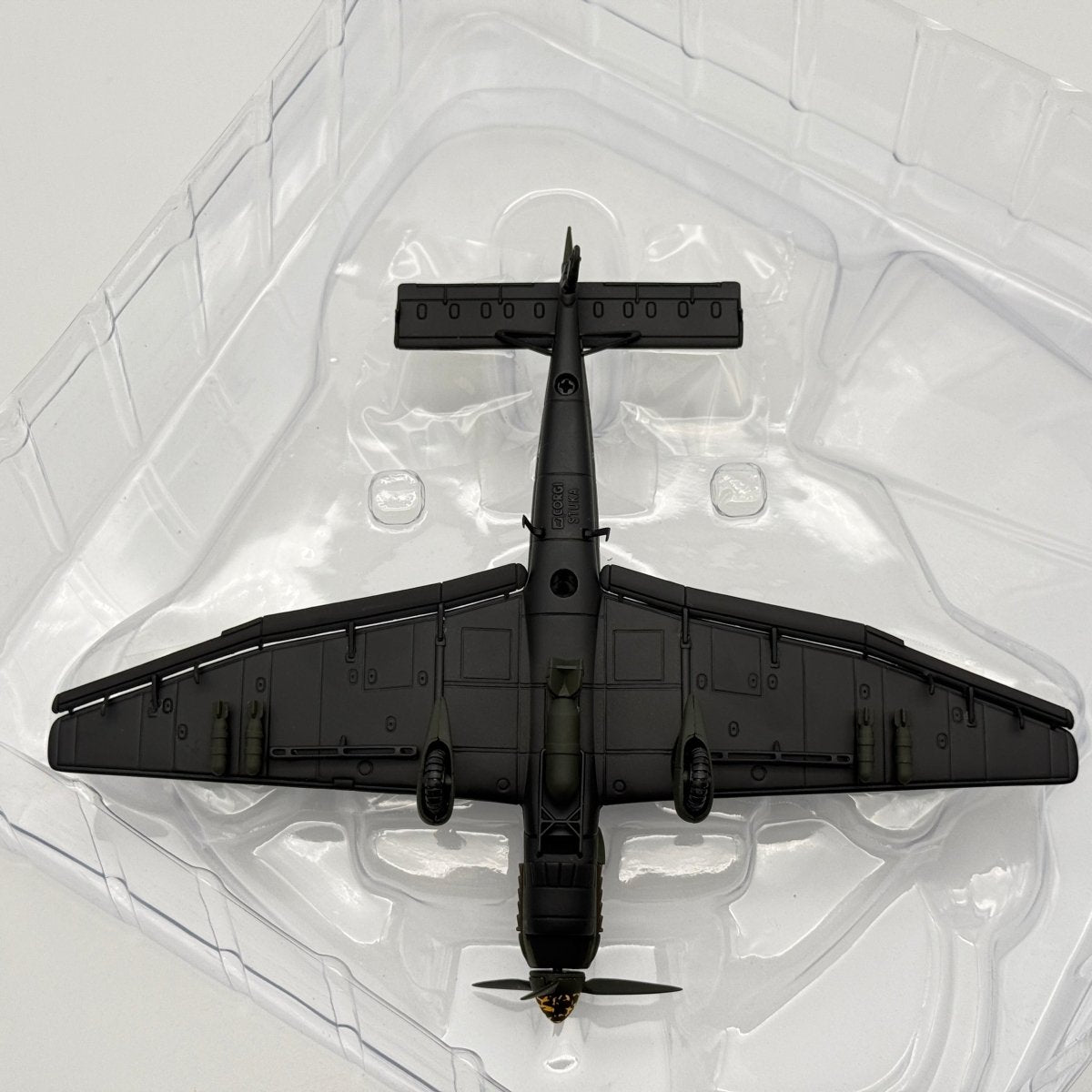 Corgi AA32518 1:72 Junkers Ju 87B Stuka J9+BL 9./StG 1 St. Pol France 1940 - Corgi