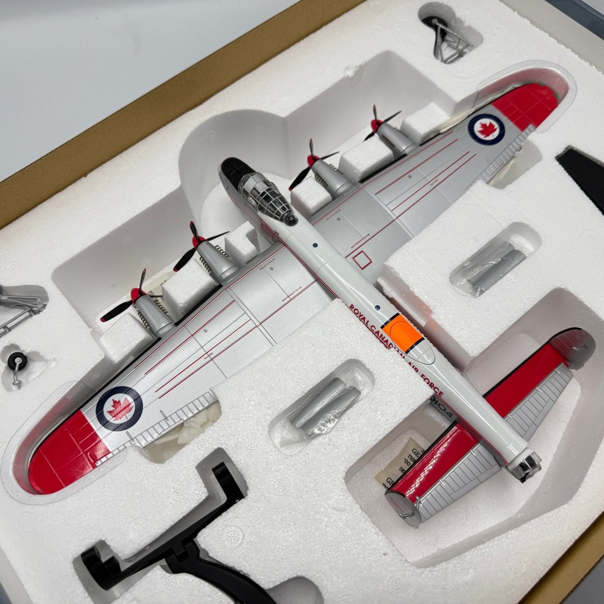 Corgi AA32606 1:72 Avro Lancaster Mk.10MP RCAF No.107 Rescue Unit Canada 1963 - Corgi