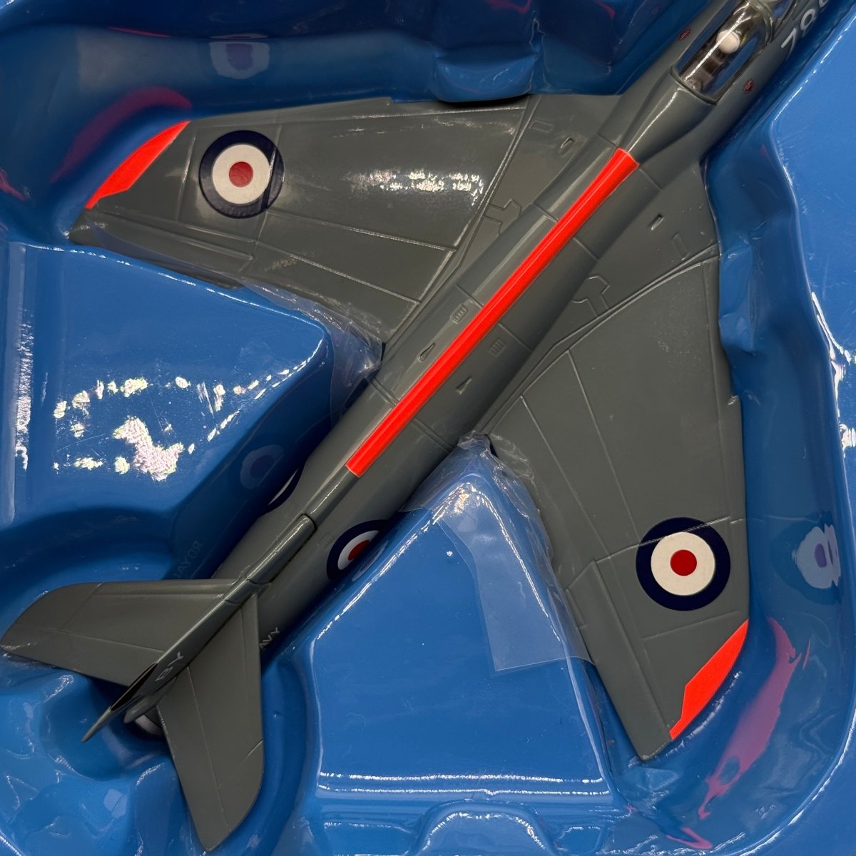 Corgi AA32705 1:72 Hawker Hunter GA.Mk 11 RNFAA No.738 NAS Rough Diamonds XE680 RAF Brawdy Wales - Corgi