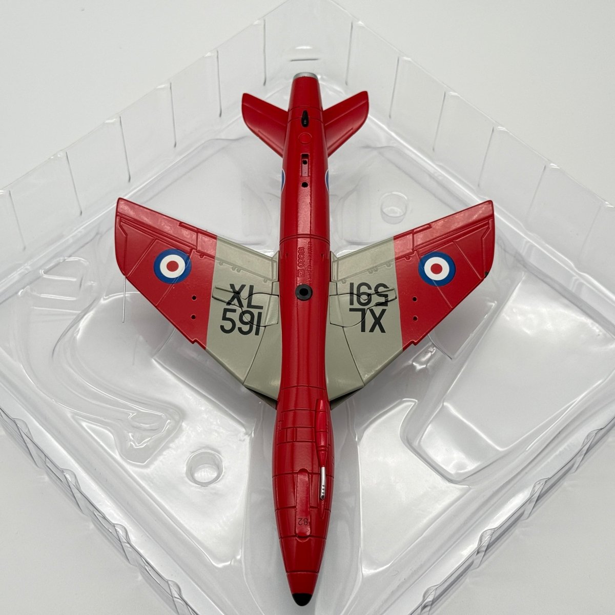 Corgi AA32715 1:72 Hawker Hunter T.Mk 7 RAF No.4 FTS XL591 Valley 1975 - Corgi