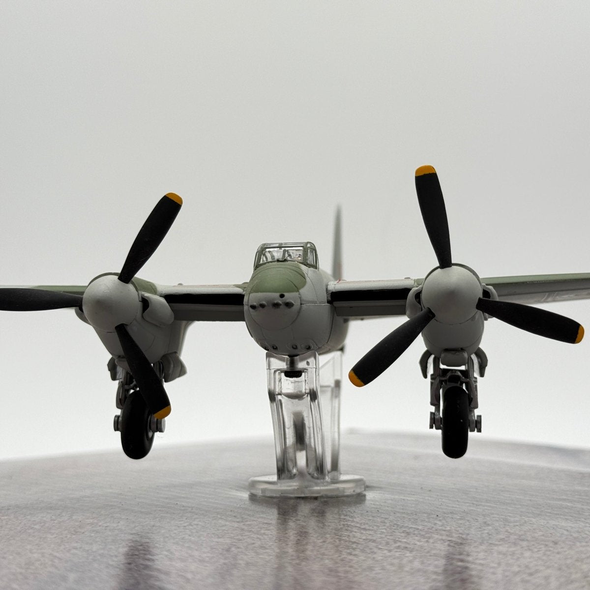 Corgi AA32810 1:72 de Havilland Mosquito FB.VI HX922 EG-F Percy Pickard Operation Jericho Amiens 1944 - Corgi