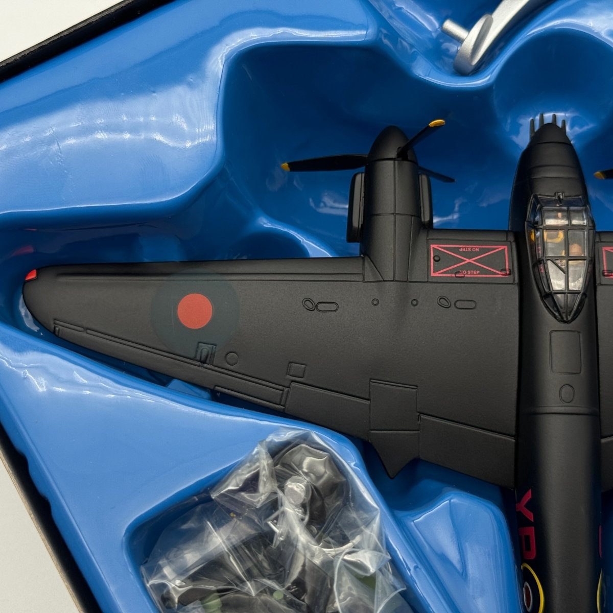 Corgi AA32812 1:72 de Havilland Mosquito NF Mk II Special DD670 YP-S 23 Sqn RAF Ford 1942 - Corgi