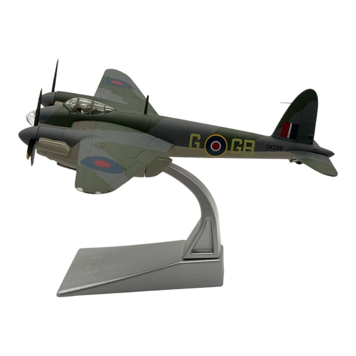 Corgi AA32820 1:72 de Havilland Mosquito B.Mk IV RAF No.105 Sqn DK296 George Parry - Corgi