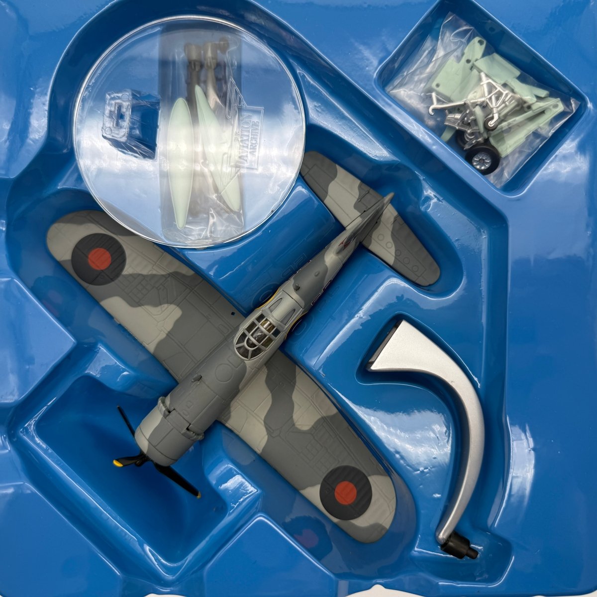 Corgi AA33003 1:72 Vought F4U Corsair RNFAA No.1835 NAS Brunswick 1943 - Corgi