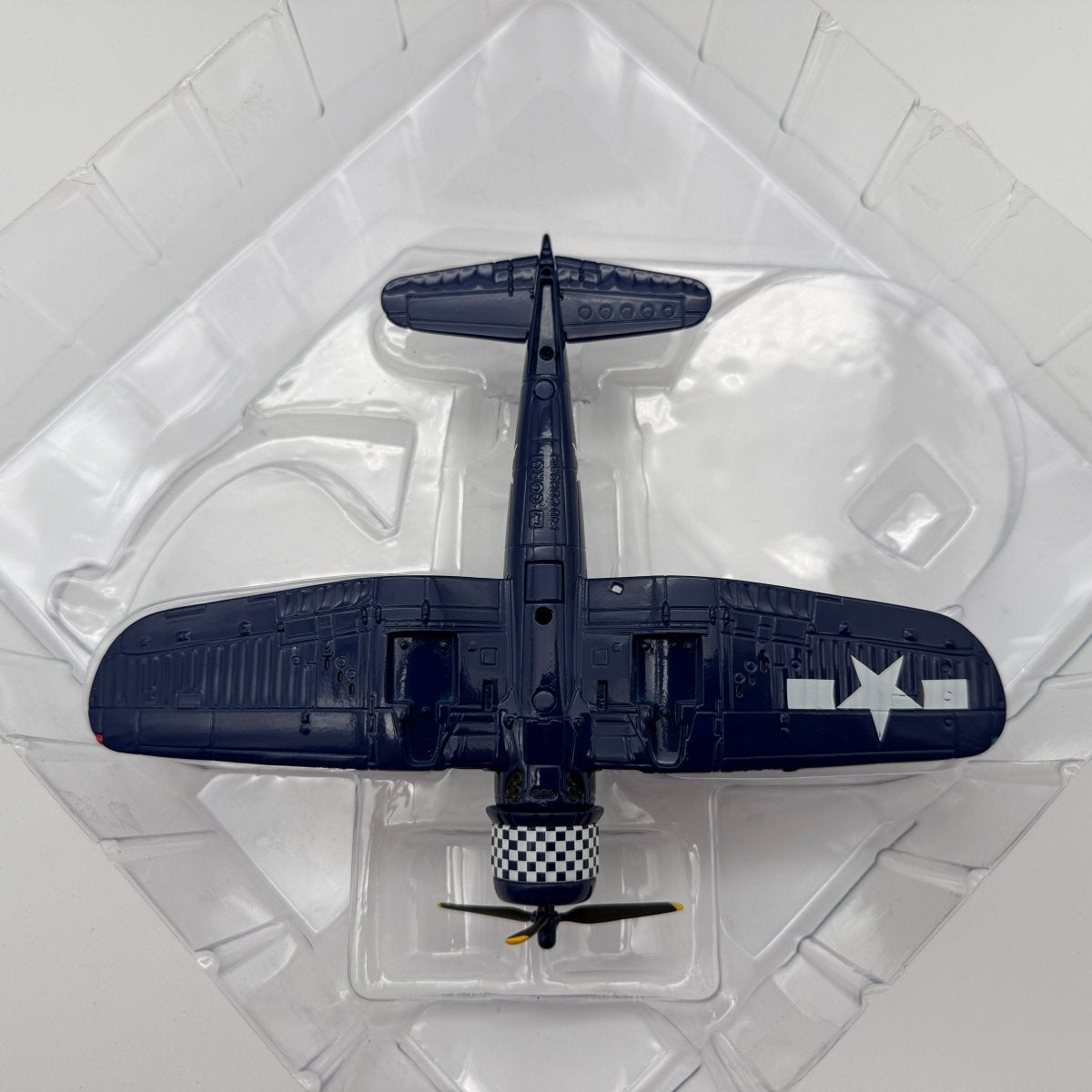 Corgi AA33009 1:72 Vought F4U-1D Corsair White 530 Merritt Chance VMF-312 Okinawa 1945 - Corgi