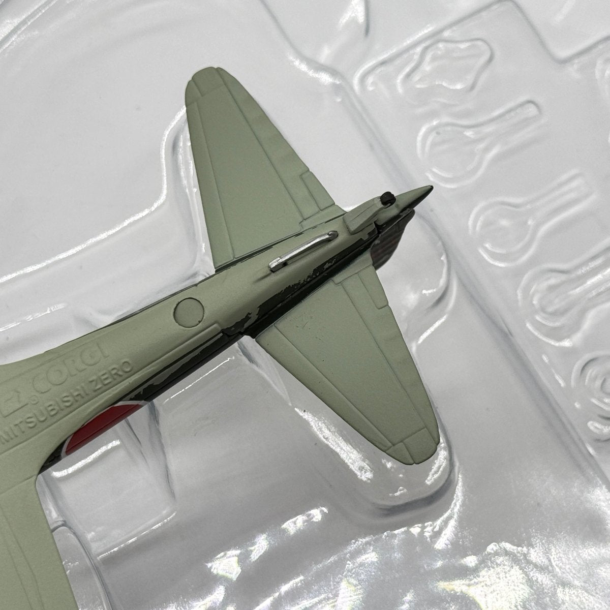 Corgi AA33102 1:72 Mitsubishi A6M3 Zero-Sen IJNAS 251st Kokutai UI-105 Hiroyoshi Nishizawa - Corgi