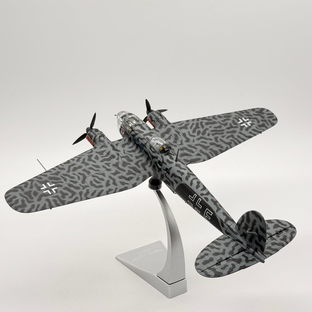 Corgi AA33703 1:72 Heinkel He 111P-2 Luftwaffe KG 55 Greif Chartres Battle of Britain 1940 - Corgi