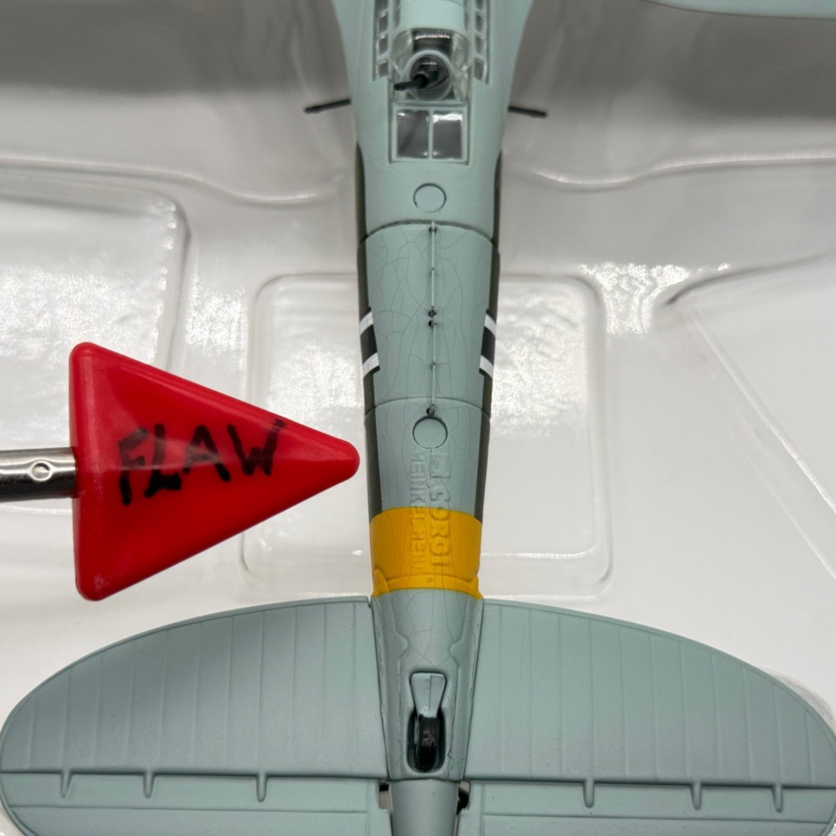 Corgi AA33713 1:72 Heinkel He 111H-5 Luftwaffe 1./KG 53 Condorlegion *ISSUES* - Corgi