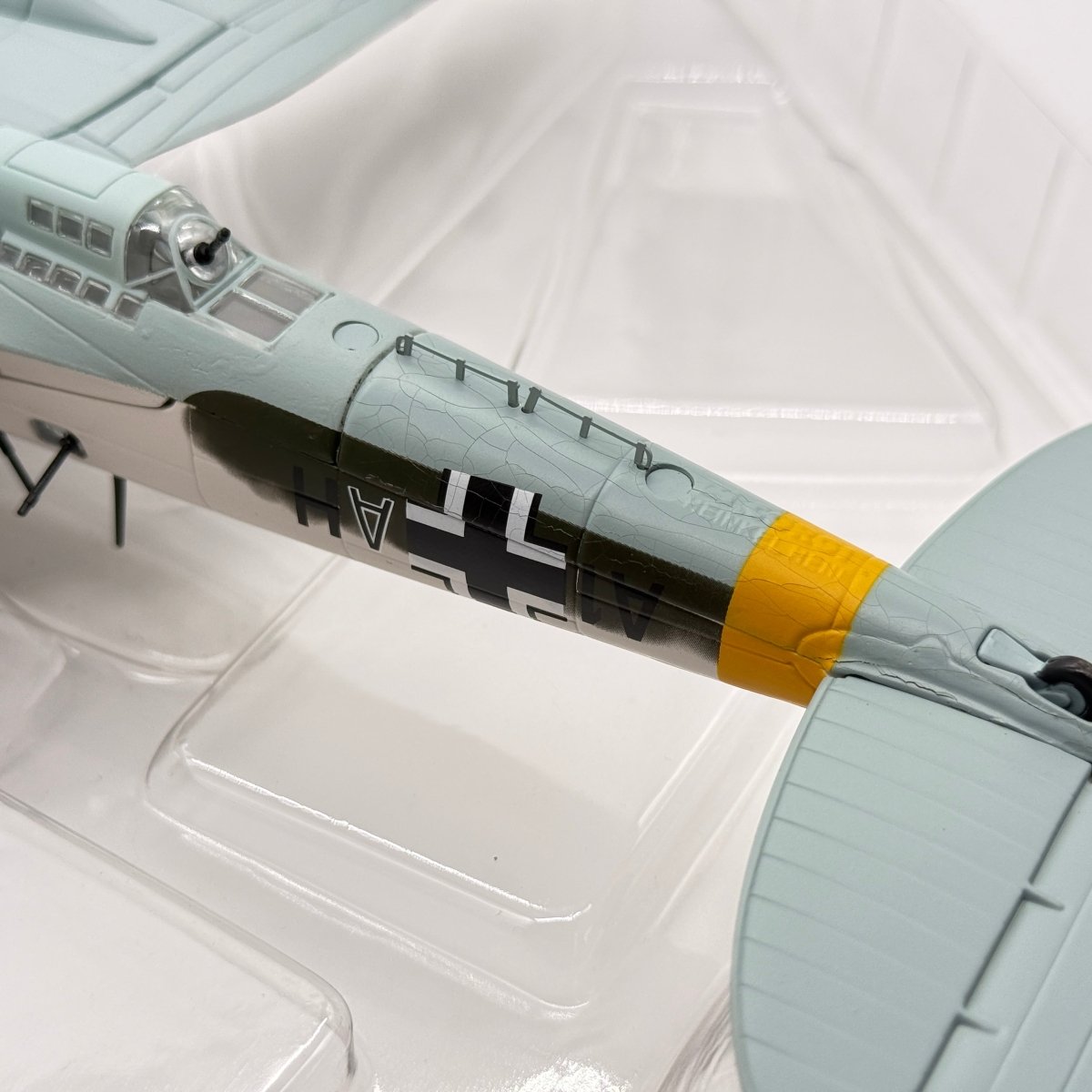 Corgi AA33713 1:72 Heinkel He 111H-5 Luftwaffe 1./KG 53 Condorlegion *ISSUES* - Corgi