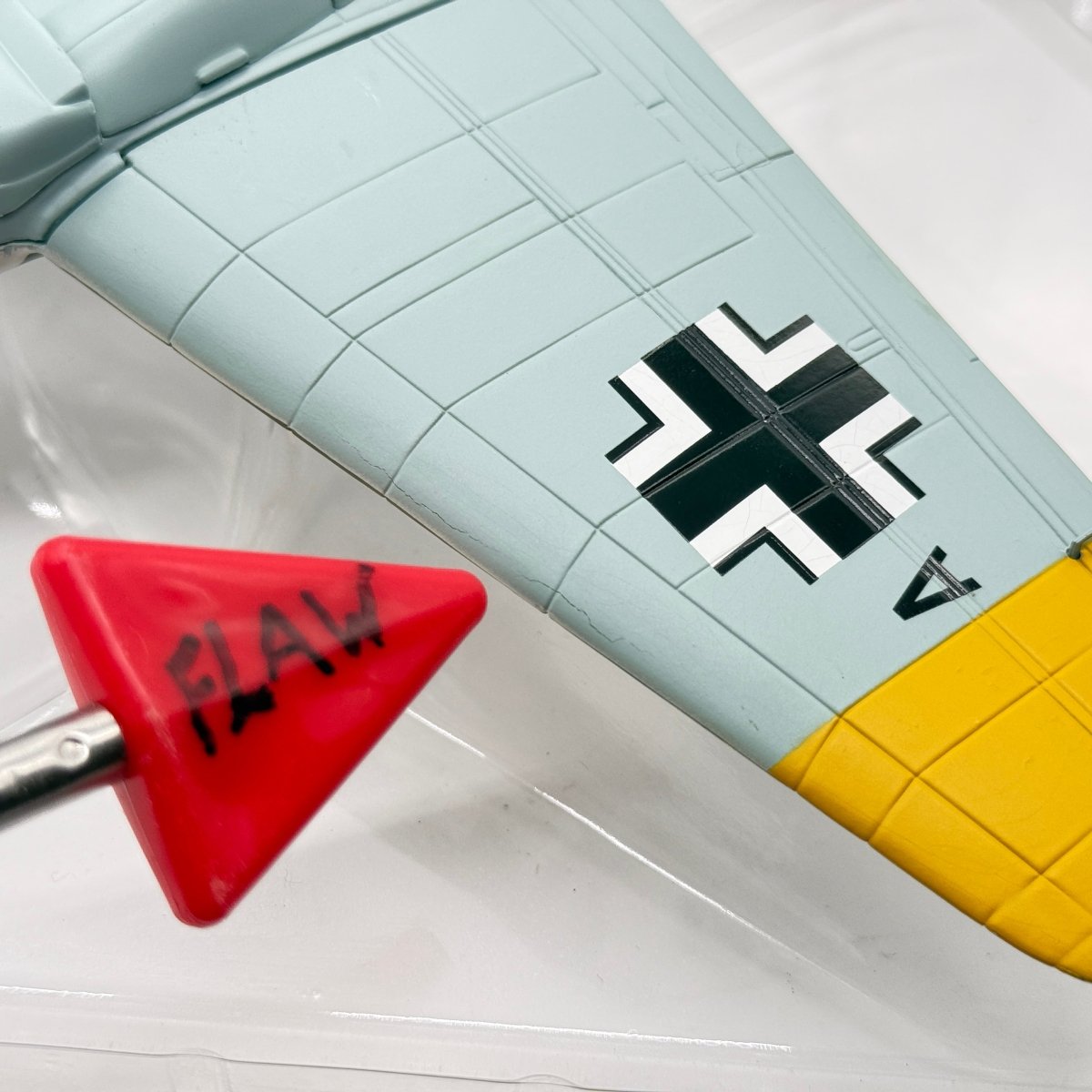 Corgi AA33713 1:72 Heinkel He 111H-5 Luftwaffe 1./KG 53 Condorlegion *ISSUES* - Corgi