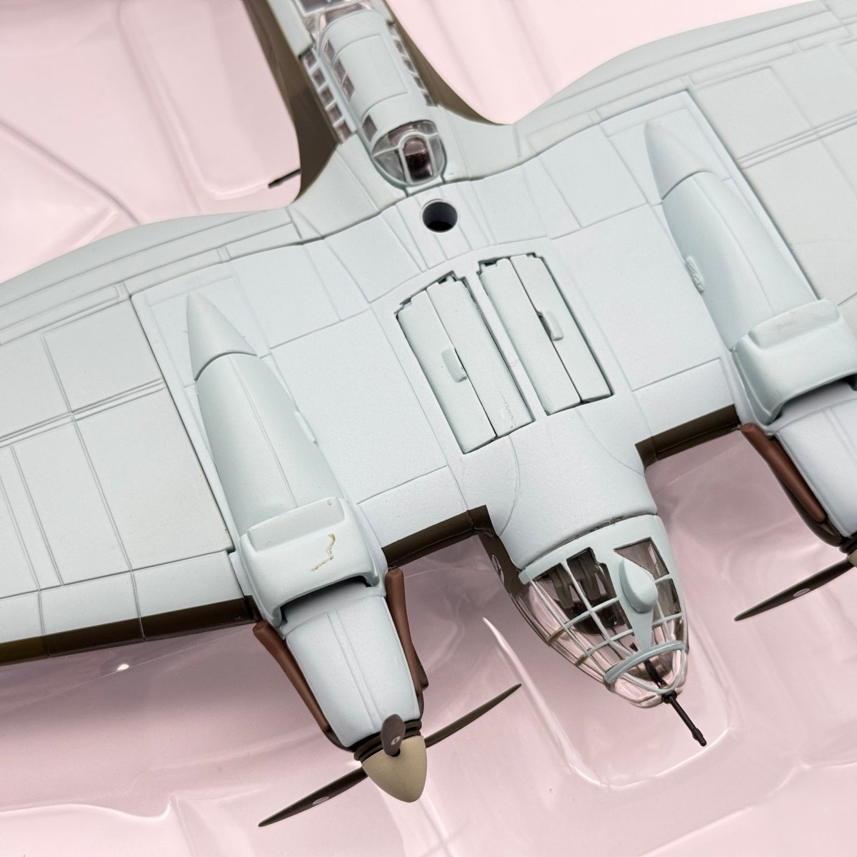 Corgi AA33717 1:72 Heinkel He 111H-2 1H+JA Stab KG26 Humbie Scotland 1939 - Corgi