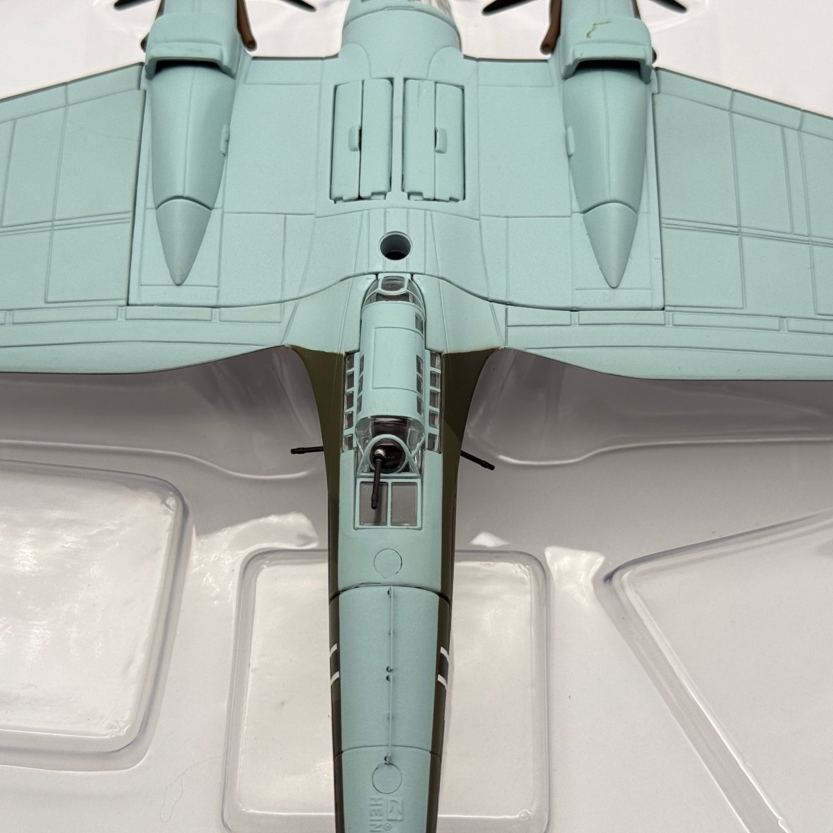 Corgi AA33717 1:72 Heinkel He 111H-2 1H+JA Stab KG26 Humbie Scotland 1939 - Corgi