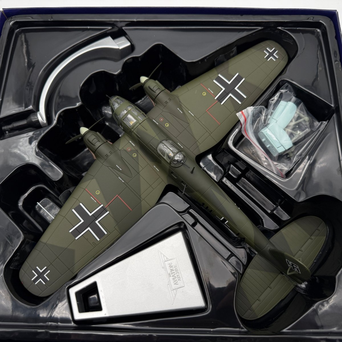 Corgi AA33717 1:72 Heinkel He 111H-2 1H+JA Stab KG26 Humbie Scotland 1939 - Corgi