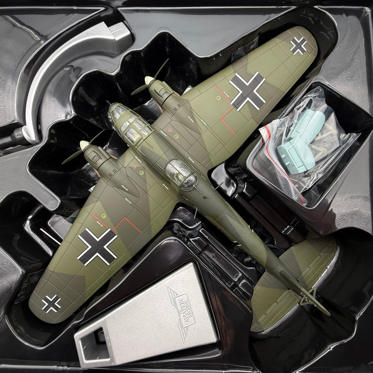 Corgi AA33717 1:72 Heinkel He 111H-2 1H+JA Stab KG26 Humbie Scotland 1939 - Corgi
