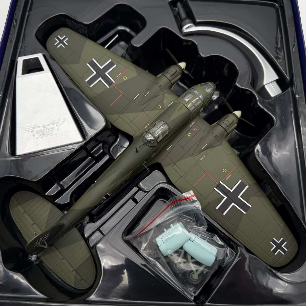 Corgi AA33717 1:72 Heinkel He 111H-2 1H+JA Stab KG26 Humbie Scotland 1939 - Corgi