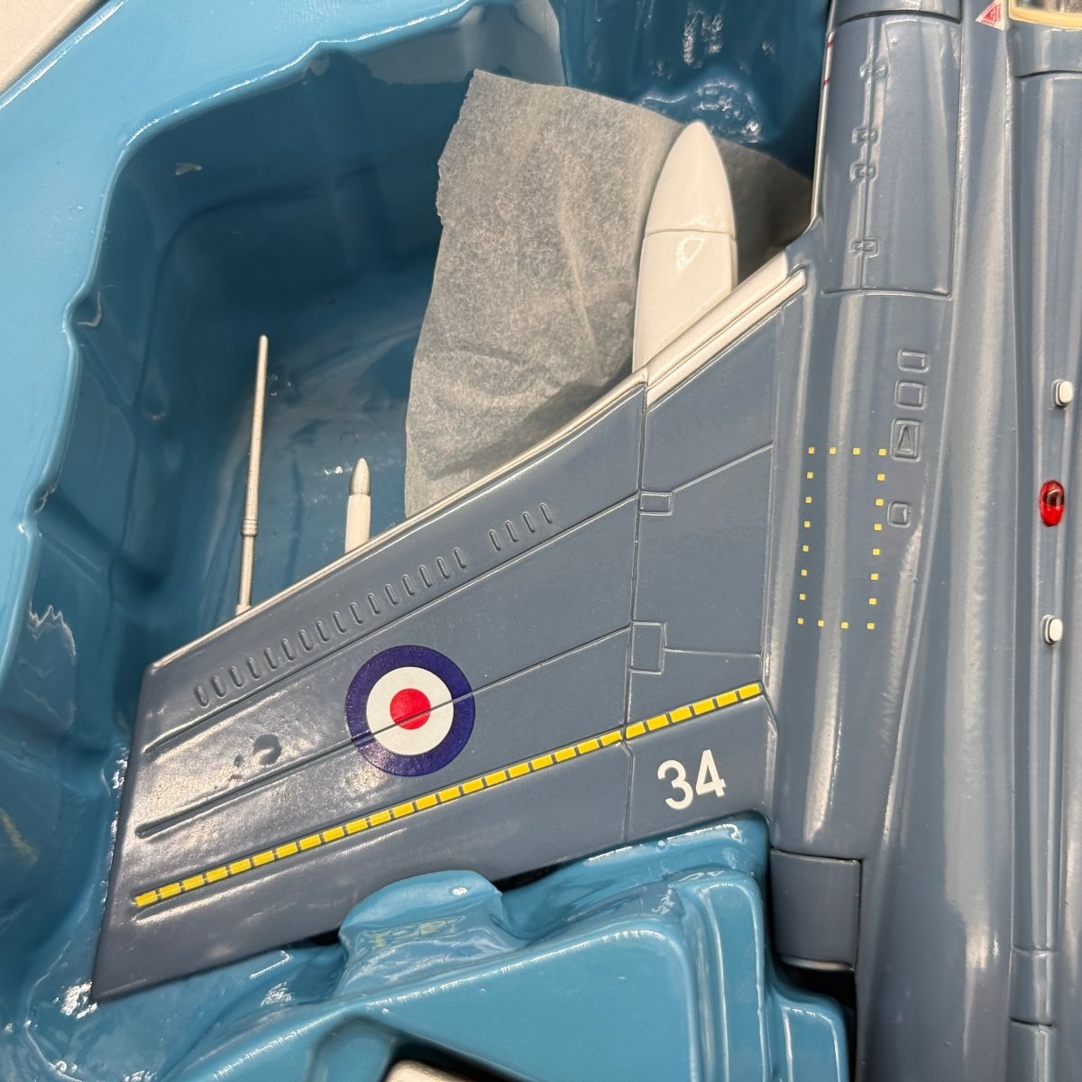 Corgi AA34103 1:72 Blackburn Buccaneer S.Mk 2 Royal Navy No.801 NAS XN981 HMS Victorious 1965 - Corgi