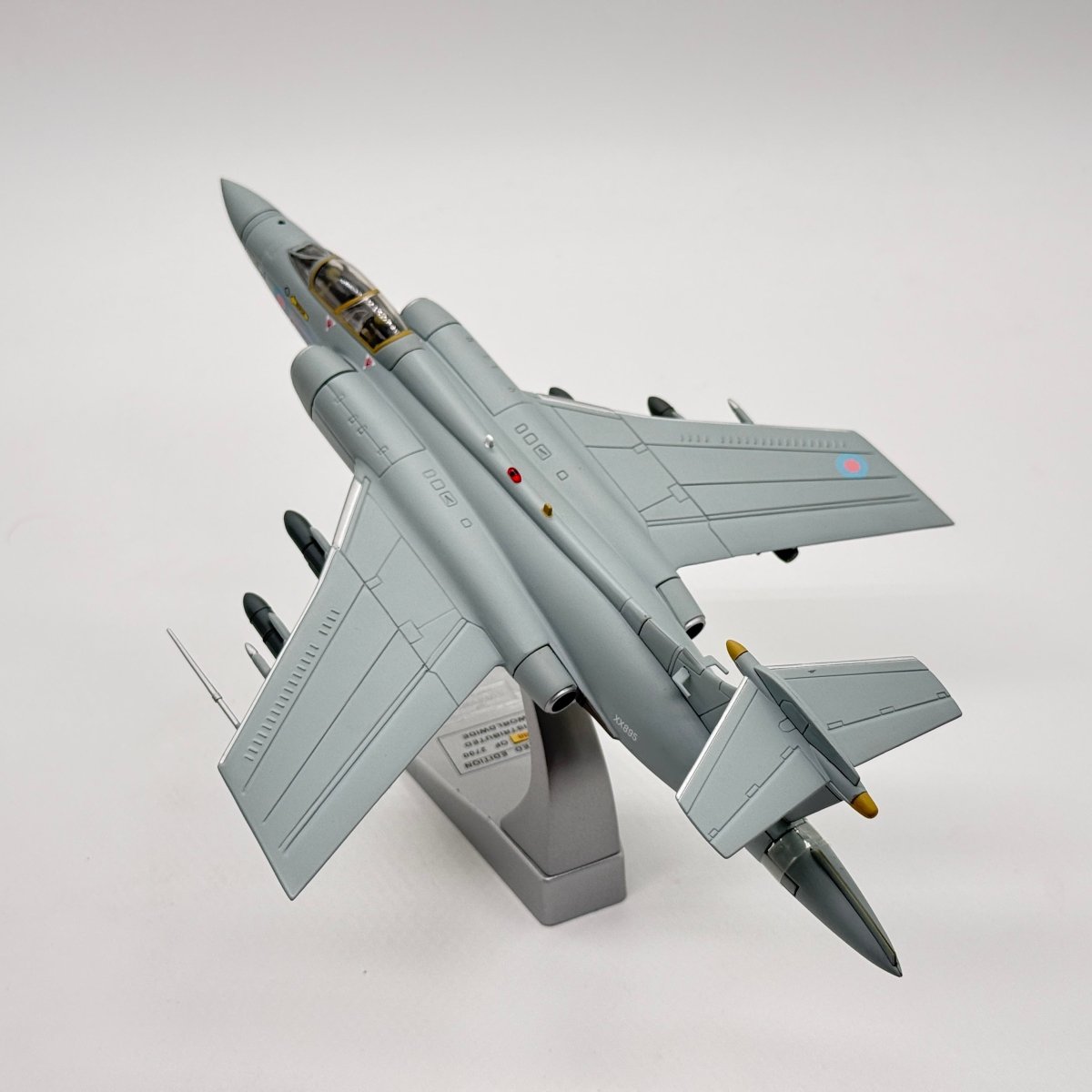 Corgi AA34105 1:72 Blackburn Buccaneer S.Mk 2B RAF No.208 Sqn XX895 RAF Lossiemouth 1993 - Corgi