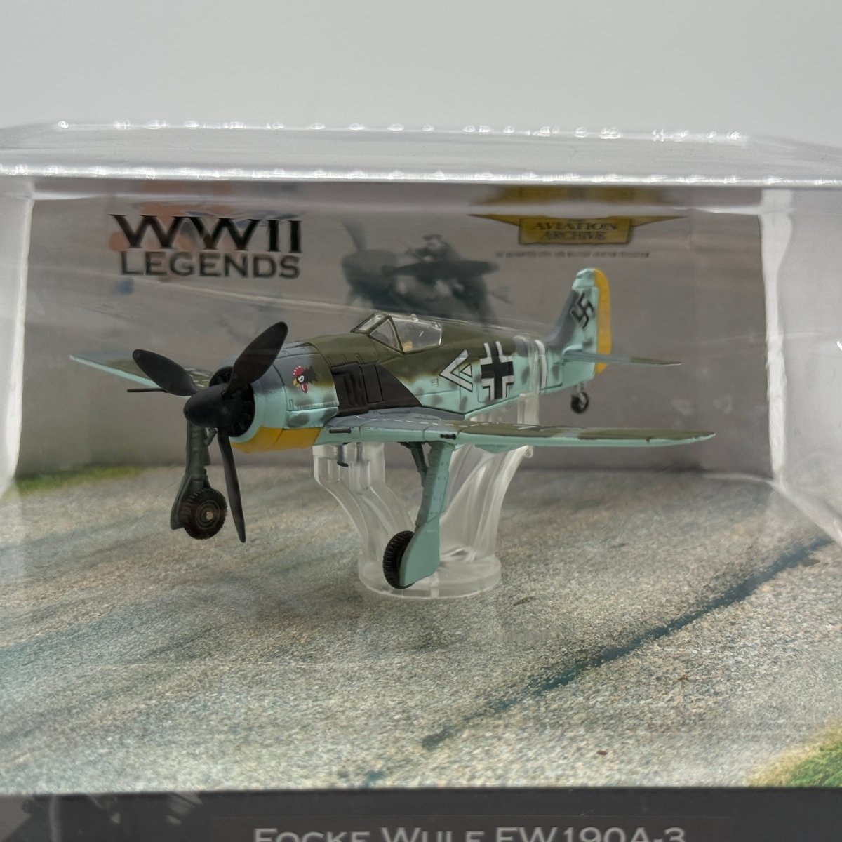 Corgi AA34303 1:72 Focke-Wulf Fw 190A-3 Hans Assi Hahn III./JG 2 Richthofen Théville France 1942 - Corgi
