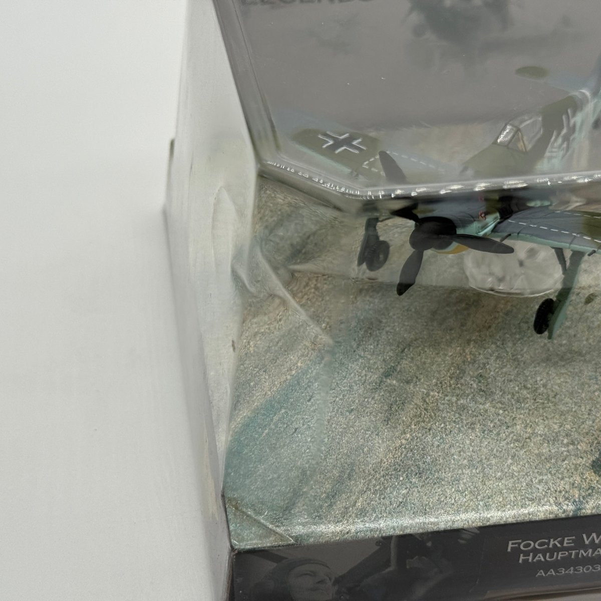 Corgi AA34303 1:72 Focke-Wulf Fw 190A-3 Hans Assi Hahn III./JG 2 Richthofen Théville France 1942 - Corgi