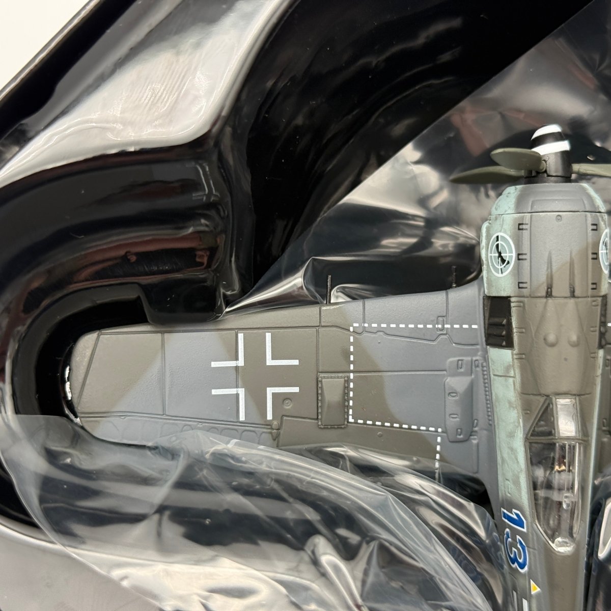 Corgi AA34314 1:72 Focke-Wulf Fw 190A-8 Blue 13 Walther Dahl JG 300 Jüterbog Germany November 1944 - Corgi
