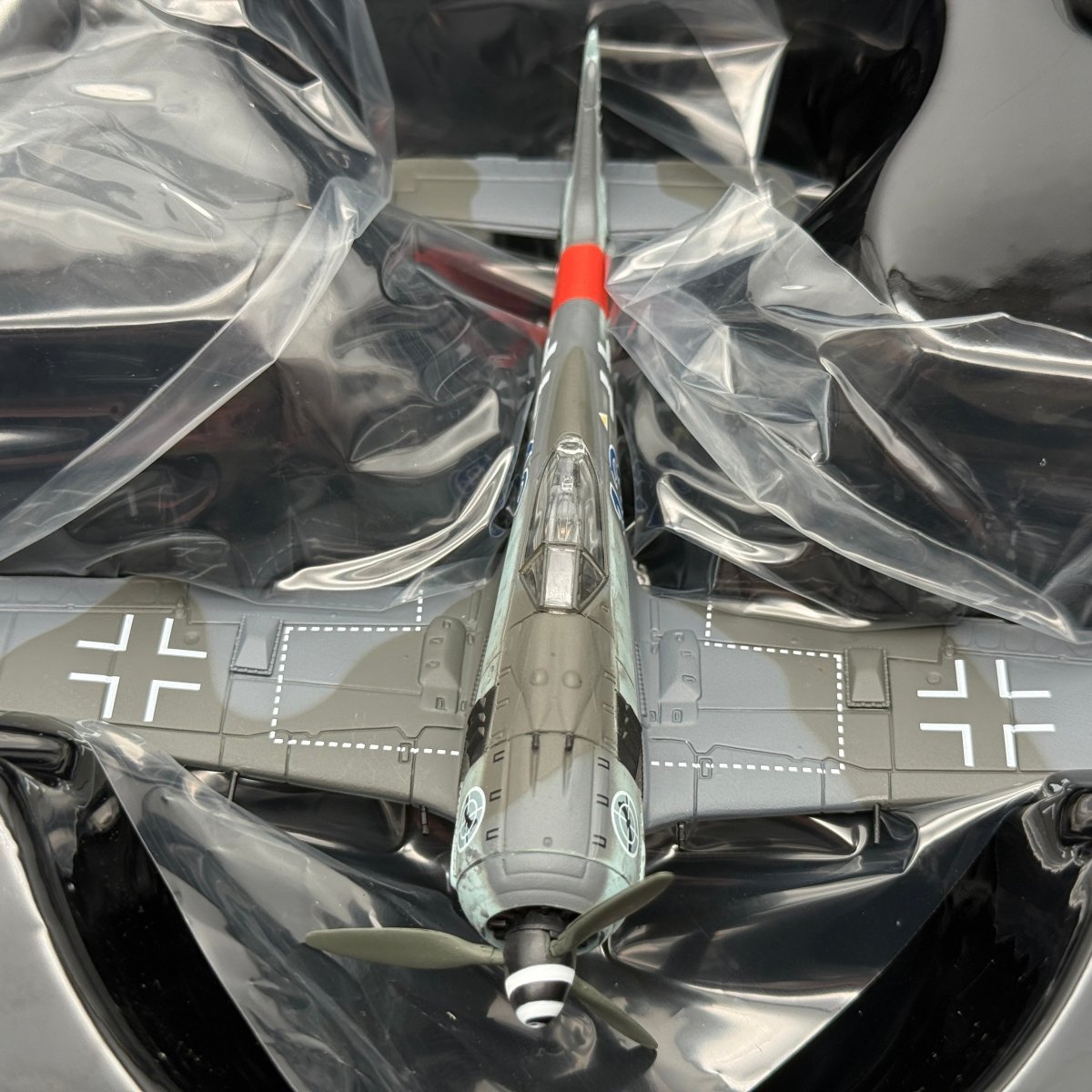 Corgi AA34314 1:72 Focke-Wulf Fw 190A-8 Blue 13 Walther Dahl JG 300 Jüterbog Germany November 1944 - Corgi