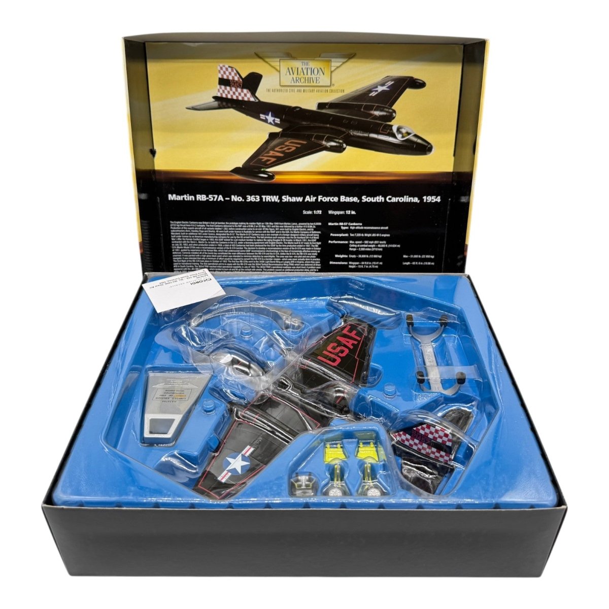 Corgi AA34702 1:72 Martin RB-57 Canberra USAF 363rd TRW Shaw AFB - Corgi
