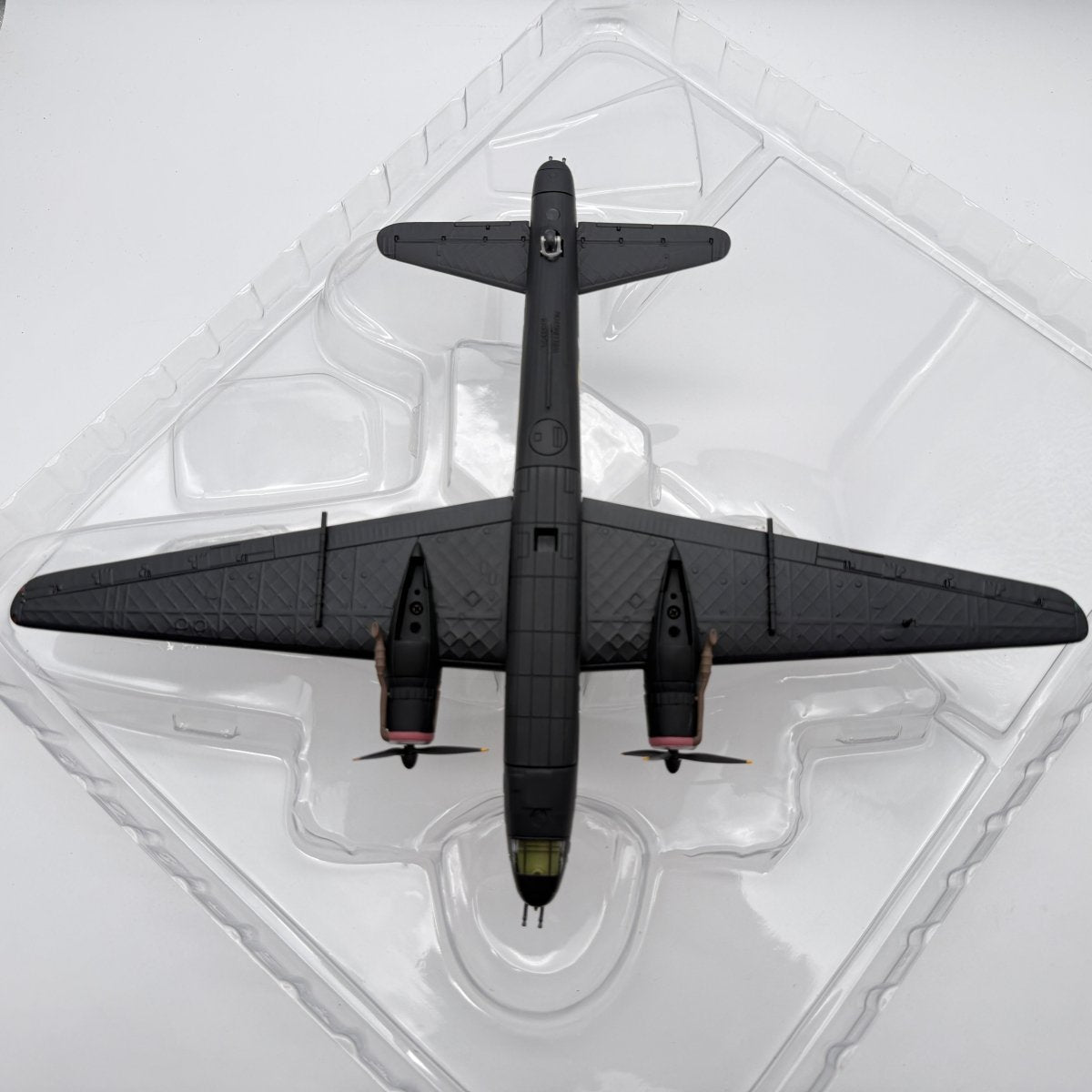 Corgi AA34811 1:72 Vickers Wellington Mk Ic R1162 75 NZ Sqn Feltwell 1941 - Corgi