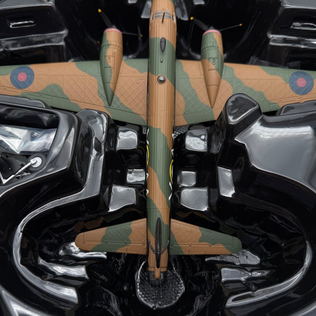 Corgi AA34811 1:72 Vickers Wellington Mk Ic R1162 75 NZ Sqn Feltwell 1941 - Corgi