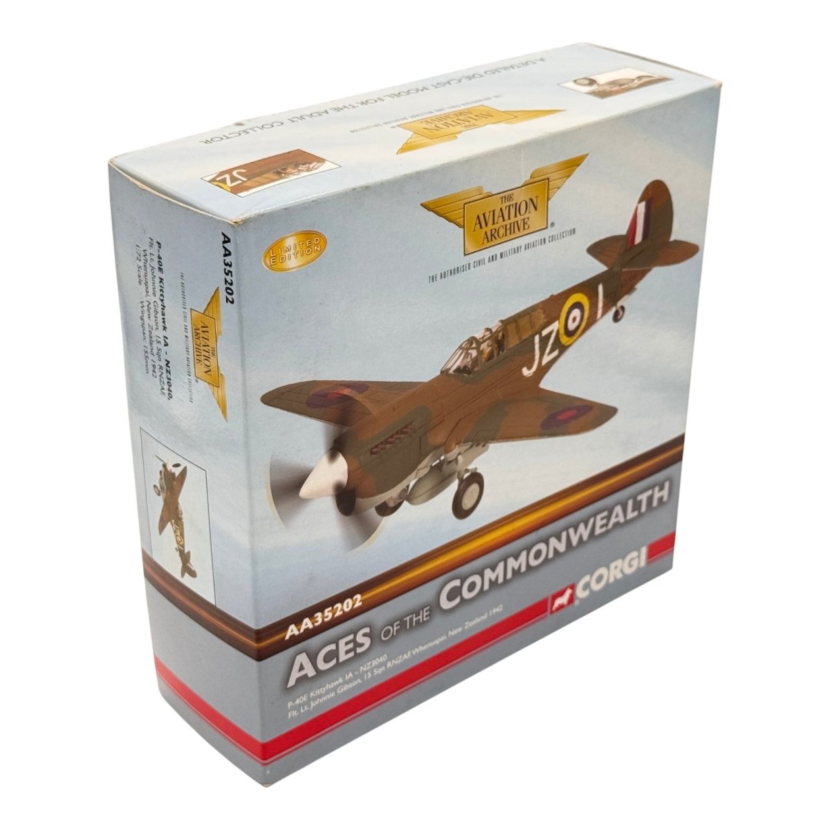 Corgi AA35202 1:72 Curtiss P-40E Warhawk RNZAF No.15 Sqn JZ Johnnie Gibson Whenuapai New Zealand 1942 - Corgi