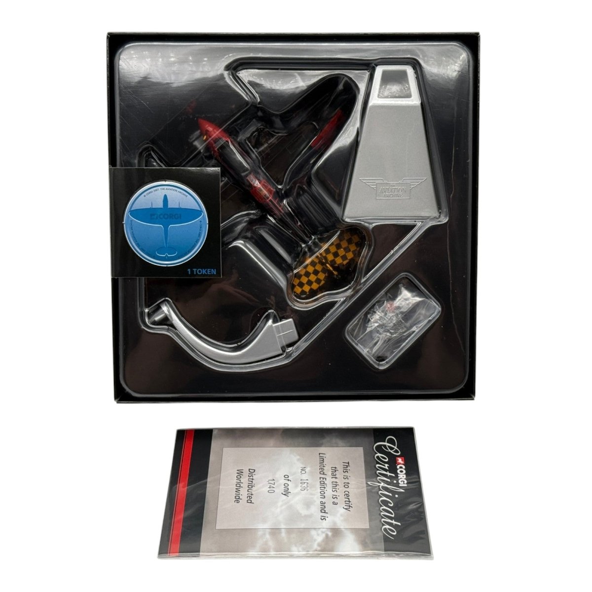 Corgi AA35214 1:72 Curtiss P - 40F Warhawk USAAF 325th FG Stud Robert Baseler - Corgi