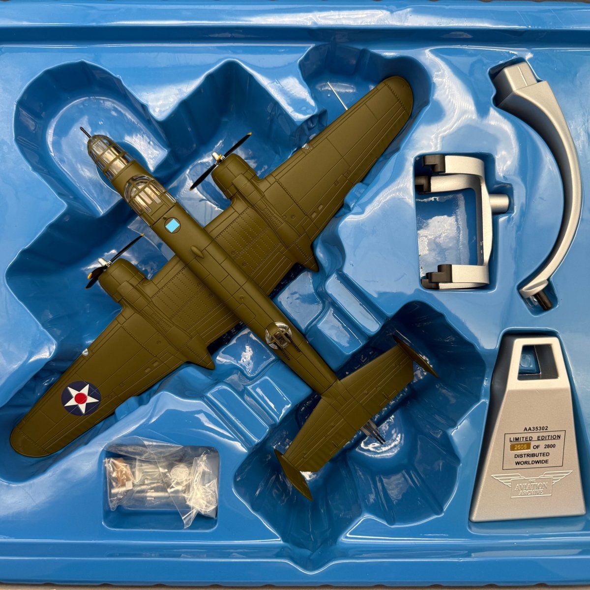 Corgi AA35302 1:72 North American B-25B Mitchell 40-2344 Jimmy Doolittle Doolittle Raid 1942 - Corgi